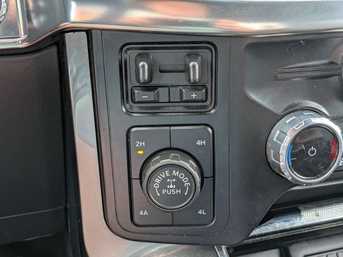 Used 2023 Ford F150 Lariat w/ Equipment Group 502A High AWD/4WD image 23