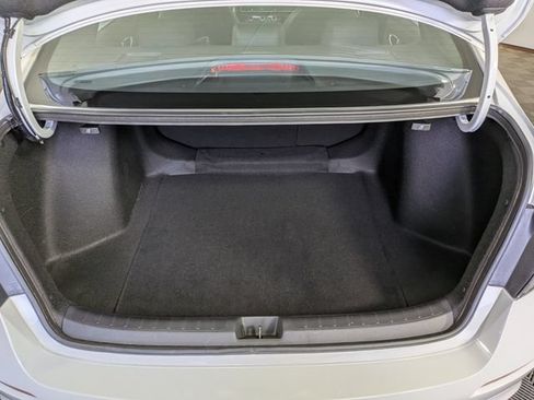 Used 2025 Honda Civic Sport image 10