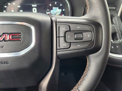 Used 2024 GMC Yukon AT4 w/ Technology Package image 31