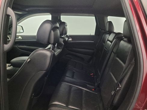 Used 2017 Jeep Grand Cherokee Limited w/ Luxury Group II AWD/4WD image 18
