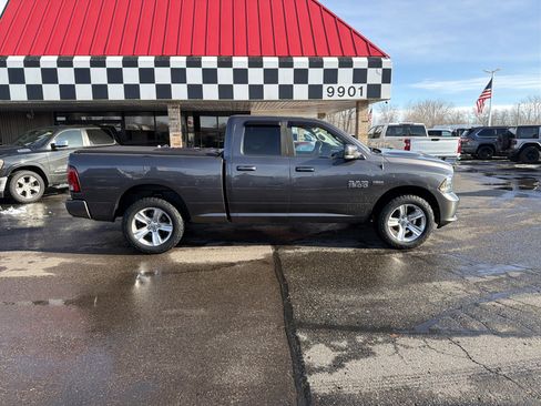 Used 2015 RAM 1500 Sport w/ Sport Premium Group image 8