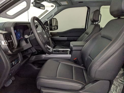 New 2025 Ford F250 Lariat w/ Lariat Ultimate Package image 22