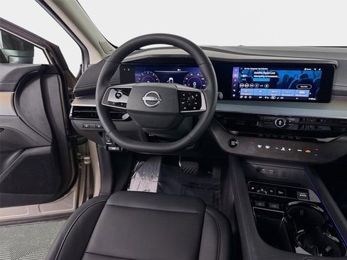 Certified 2025 Nissan Murano SL w/ Cargo Package AWD/4WD image 25