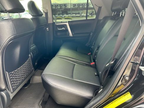Certified 2022 Toyota 4Runner Limited AWD/4WD image 29