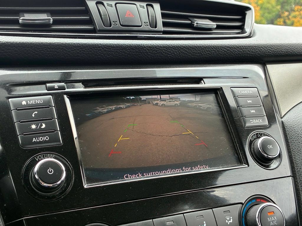 Used 2019 Nissan Rogue Sport S AWD/4WD image 7