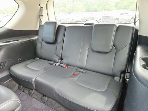 Used 2019 Nissan Armada Platinum w/ Captain's Chairs Package AWD/4WD image 15