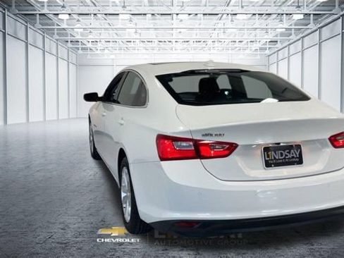 Used 2024 Chevrolet Malibu LT FWD image 8