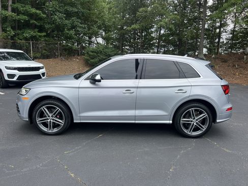 Used 2019 Audi SQ5 Premium Plus w/ Premium Plus Package AWD/4WD image 4