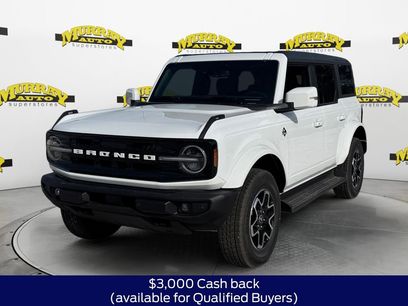 New 2025 Ford Bronco Outer Banks