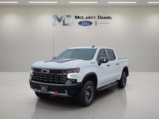 Used 2023 Chevrolet Silverado 1500 ZR2 AWD/4WD video 2