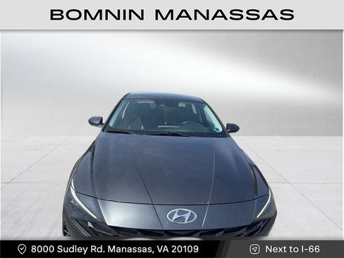 Used 2022 Hyundai Elantra SEL w/ Convenience Package image 4