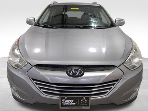 Used 2013 Hyundai Tucson GLS FWD image 2