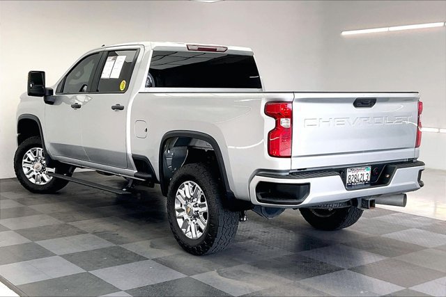 Used 2022 Chevrolet Silverado 2500 Custom w/ Custom Value Package AWD/4WD image 10
