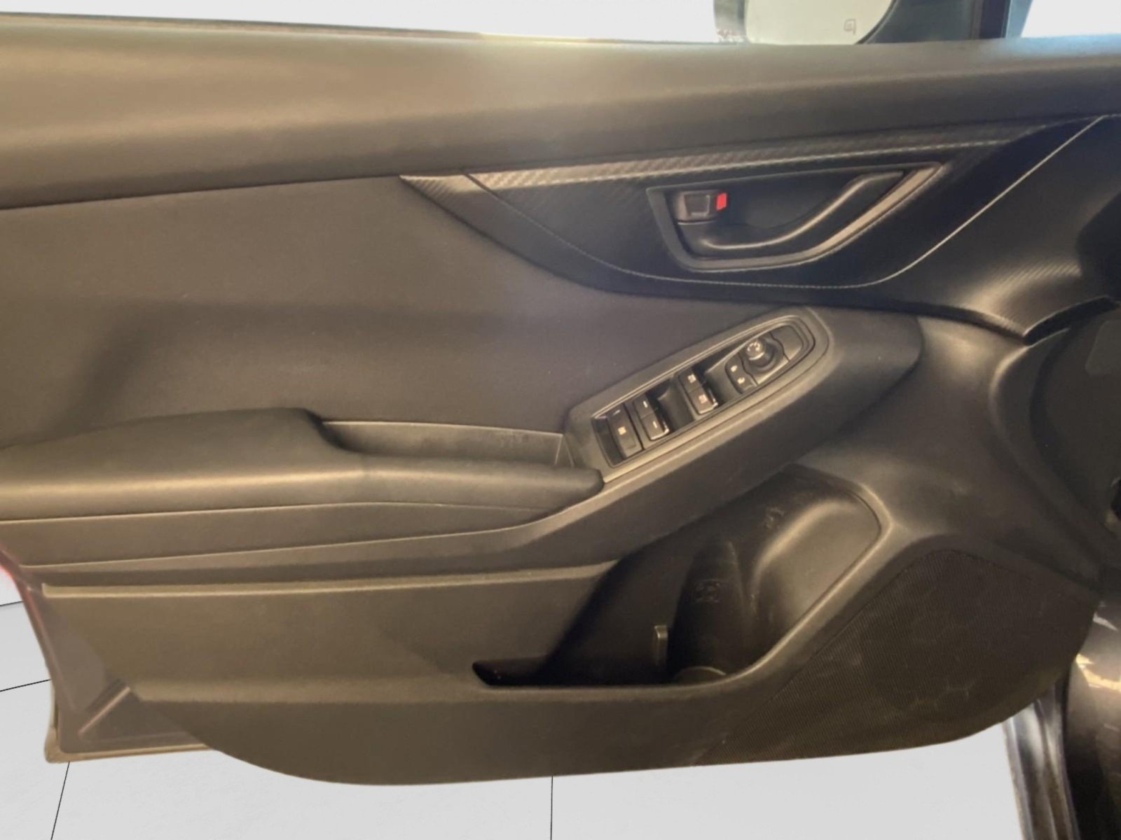 Used 2017 Subaru Impreza 2.0i Premium AWD/4WD image 15
