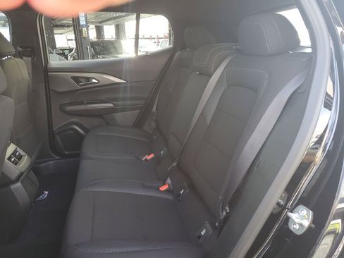 New 2026 Chevrolet Equinox EV LT image 12