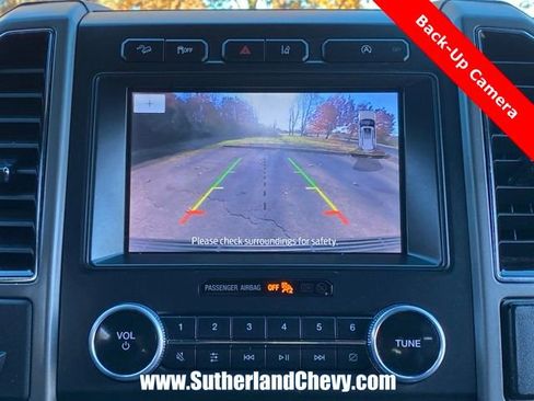 Used 2021 Ford Expedition XLT image 28