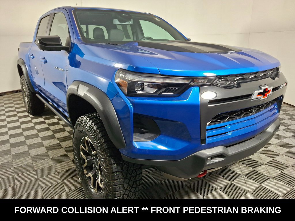 Used 2024 Chevrolet Colorado ZR2 w/ ZR2 Convenience Package III AWD/4WD image 7