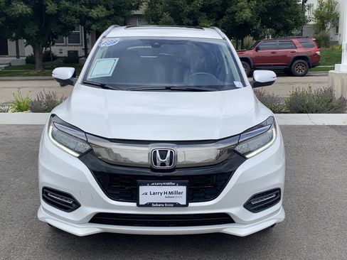Used 2020 Honda HR-V Touring image 9