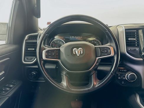 Used 2022 RAM 1500 Big Horn AWD/4WD image 17