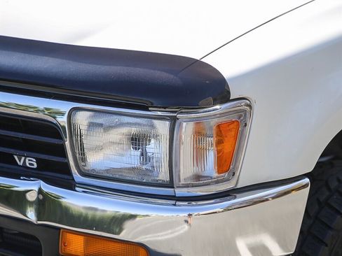 Used 1995 Toyota 4Runner SR5 image 10