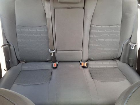 Used 2022 Toyota RAV4 SE AWD/4WD image 23