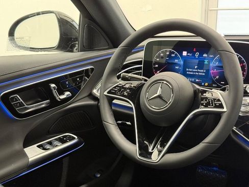 New 2026 Mercedes-Benz E 350 4MATIC Sedan image 7