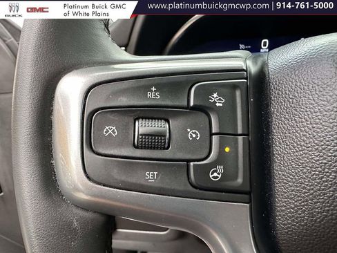 Used 2024 Chevrolet Tahoe Z71 w/ Luxury Package image 33