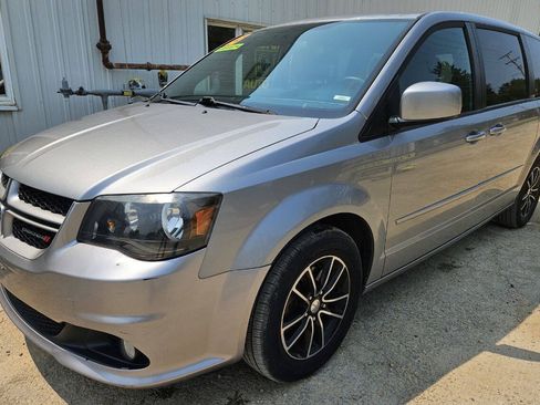 Used 2015 Dodge Grand Caravan R/T FWD image 11