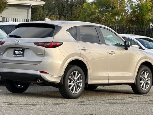 New 2025 MAZDA CX-5 AWD 2.5 S w/ Select Package image 4