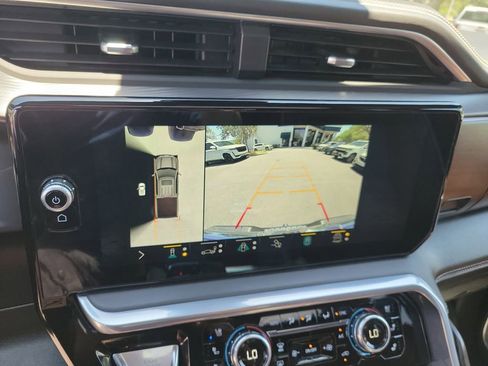 Used 2022 GMC Sierra 1500 Denali Ultimate AWD/4WD image 29