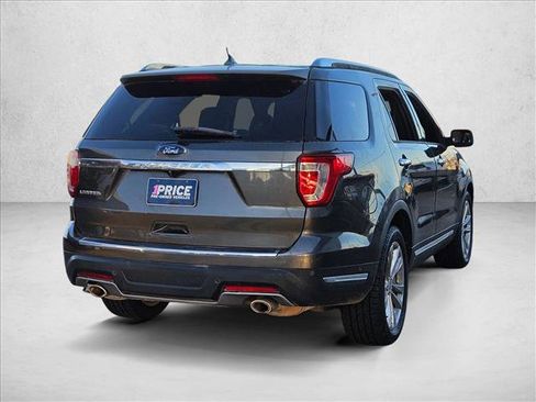 Used 2018 Ford Explorer Limited w/ Equipment Group 301A image 5