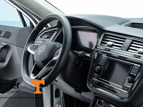 Used 2023 Volkswagen Tiguan S image 34