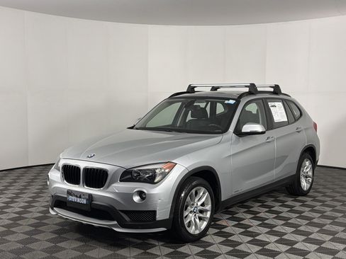 Used 2015 BMW X1 xDrive28i image 3