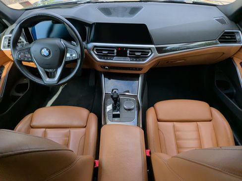 Used 2020 BMW 330i xDrive Sedan w/ Premium Package AWD/4WD image 32