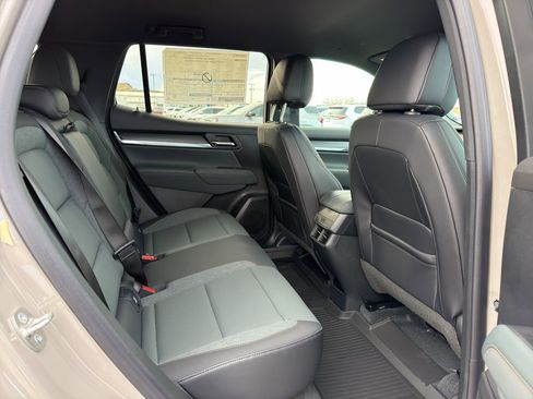 New 2026 GMC Terrain AT4 w/ Technology Package II AWD/4WD image 33