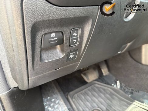 Used 2025 RAM 1500 Limited AWD/4WD image 73