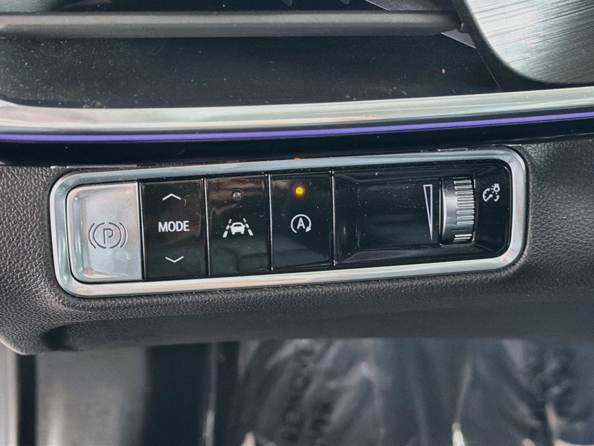 Used 2024 Buick Envision Preferred AWD/4WD image 16