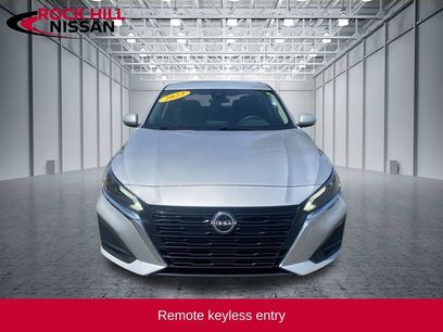 Used 2023 Nissan Altima 2.5 SV