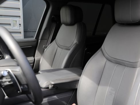 Certified 2023 Land Rover Range Rover SE AWD/4WD image 17