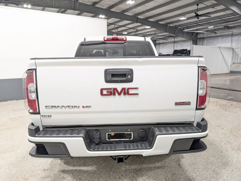 Used 2019 GMC Canyon All Terrain w/ Trailering Package AWD/4WD image 4