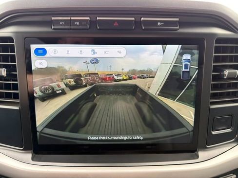 Used 2023 Ford F150 Lightning XLT image 32