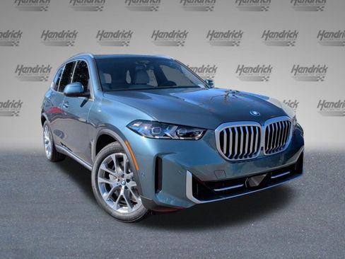 New 2026 BMW X5 xDrive50e w/ Climate Comfort Package image 2