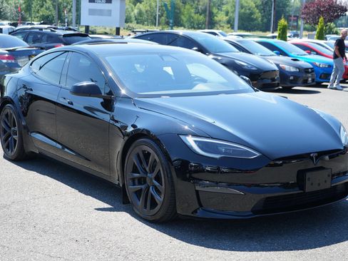 Used 2022 Tesla Model S Plaid AWD/4WD image 7