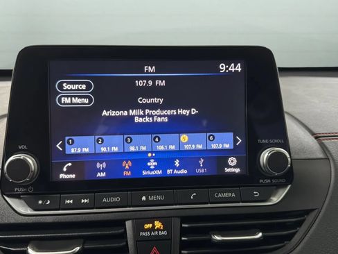 Used 2022 Nissan Altima 2.5 SR FWD image 13