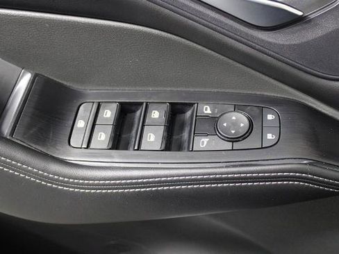 Certified 2023 Nissan Rogue SV w/ SV Premium B Package FWD image 25