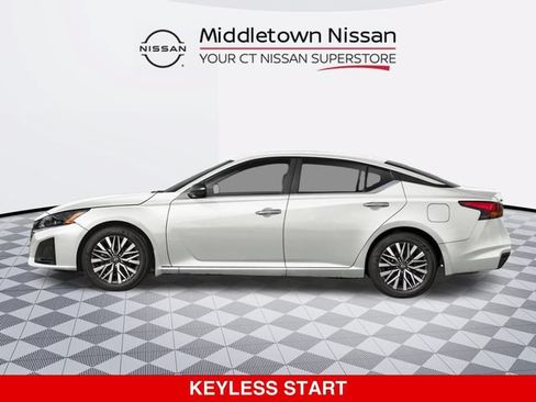 New 2026 Nissan Altima 2.5 SV w/ SV Special Edition Package FWD image 4