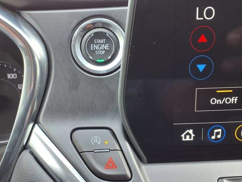 Used 2024 Chevrolet Blazer LT w/ LPO, Floor Liner Package FWD image 33