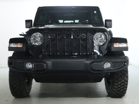 Used 2022 Jeep Gladiator Sport AWD/4WD image 5