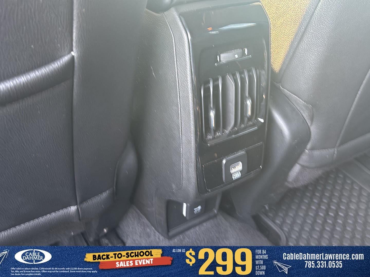 Used 2025 Jeep Compass Trailhawk AWD/4WD image 9