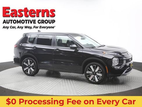 Used 2025 Mitsubishi Outlander SE AWD/4WD image 48